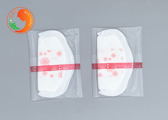 Pink Inner Core Disposable Nursing Pads Anti Bacteria Fast Absorbing Breast Milk